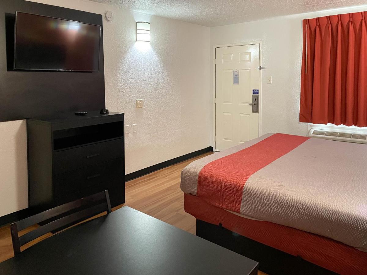 Studio 6 Houston Tx Brookhollow Екстер'єр фото